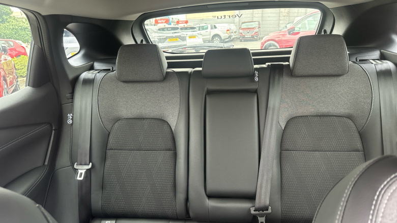 Nissan Qashqai 1.3 DiG-T MH N-Connecta 5dr Petrol Hatchback